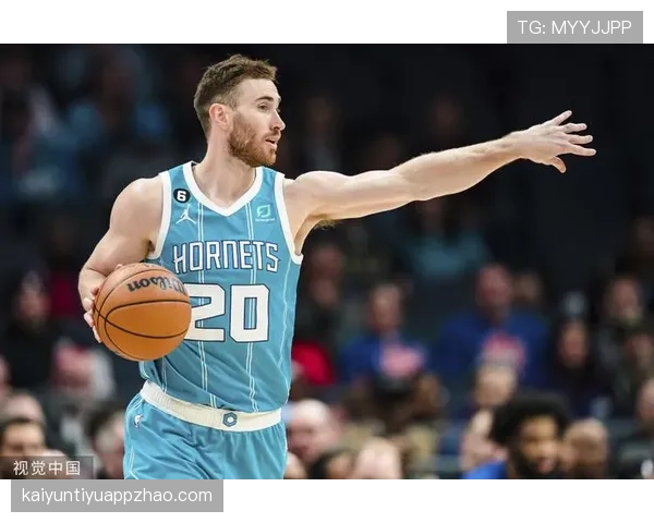 德里克·罗斯高效突破助球队提升关键时刻得分结构